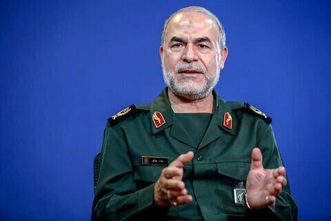 معاون سیاسی سپاه: تردد در تنگه هرمز فقط با اجازه ایران انجام خواهد شد معاون سیاسی سپاه: تردد در تنگه هرمز فقط با اجازه ایران انجام خواهد شد